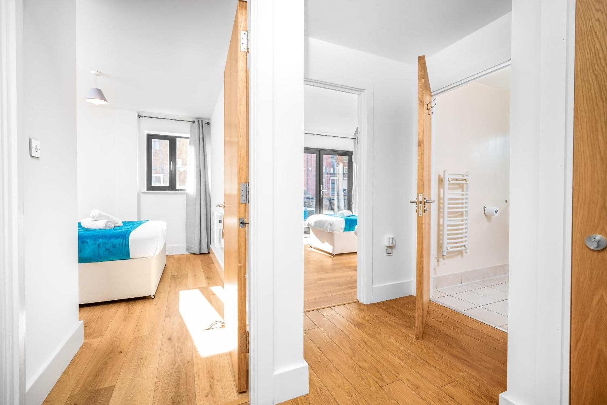 Stylish Birmingham City Centre - 2 Bed - Secure Parking - 5Ac מראה חיצוני תמונה